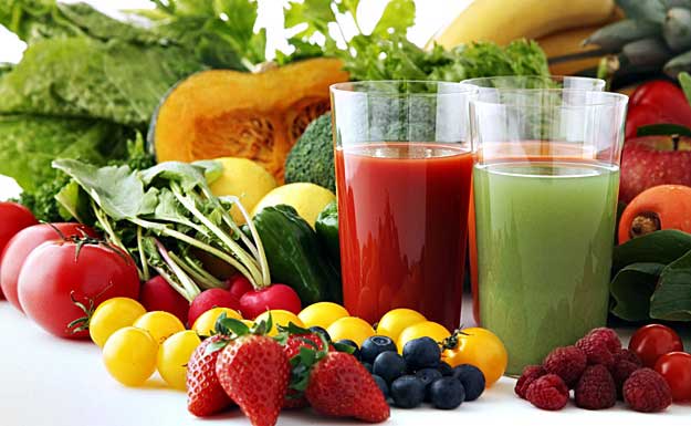 Kuracja postna sokami owocowo-warzywnymi – pod nadzorem lekarza